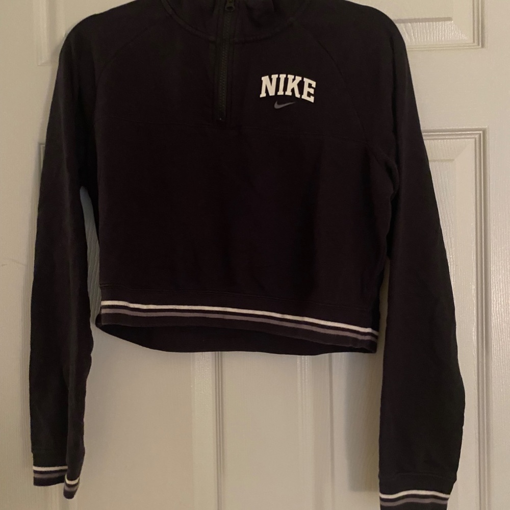Nike Cropped 1/4 Zip Sweatshirt - Black